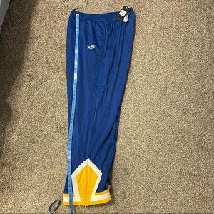 Nwt. Blue yellow and white Mens pants. XXL